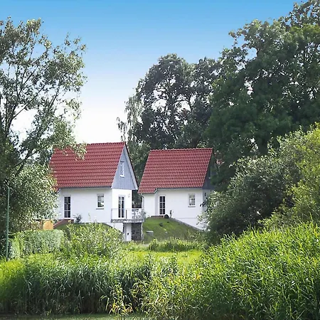 Am Kummerower See, Kummerow, Cleaning Included *
